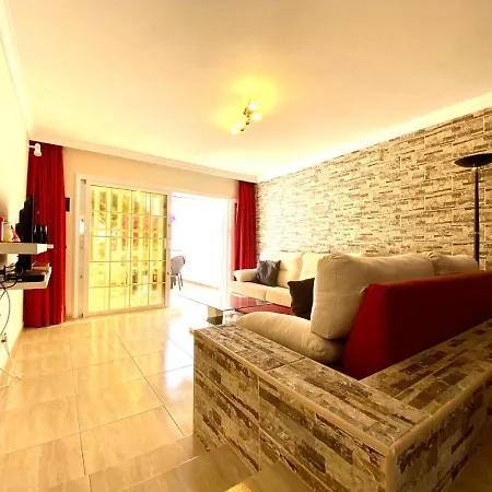 Apartamento Con Terraza Y Piscina En Tenerife Sur
