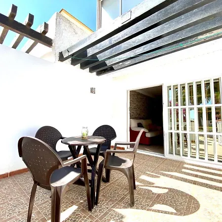 Apartamento Con Terraza Y Piscina En Tenerife Sur Appartement *